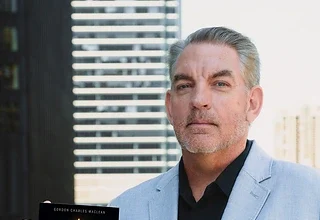 NORTHEAST FLORIDA NATIVE AND AIR FORCE VETERAN GORDON CHARLES MACLEAN RETURNS HOME TO LAUNCH DEBUT BOOK THE AWAKE CODE AND THE AWAKE SOCIETY