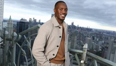 DE BEERS GROUP AND THE GOVERNMENT OF THE REPUBLIC OF BOTSWANA EXTEND PARTNERSHIP WITH OLYMPIC CHAMPION LETSILE TEBOGO AS GLOBAL AMBASSADOR