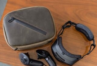 WaterField Designs Introduces Shield Case for Steam Frame VR Headset and Accessories